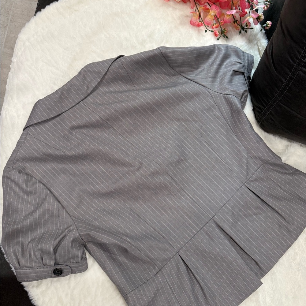 Banana Republic Gray Short Sleeve Fit & Flare Dress - Size 10 (NWT) - Picture 2 of 3